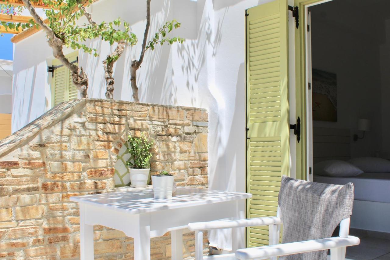 Aegeo Inn Antiparos Town Eksteriør bilde